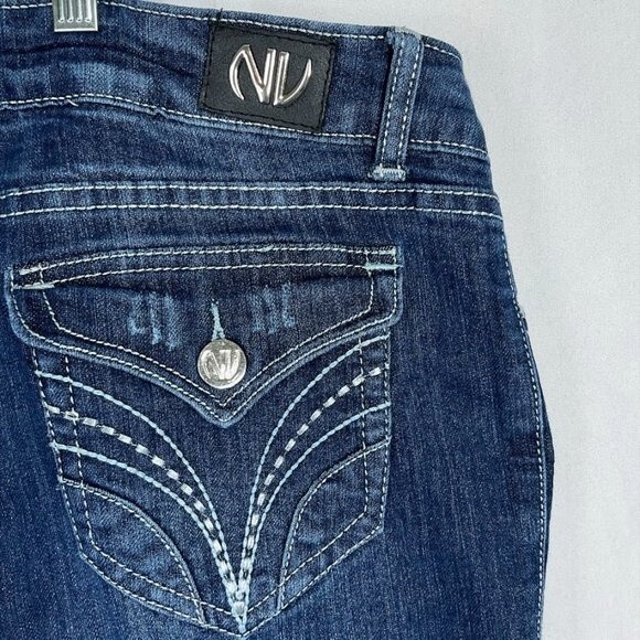 NV Jeans Women’s Sz 13 Capri Dark Wash Distressed Denim Casual Pants Streetwear - Picture 10 of 12